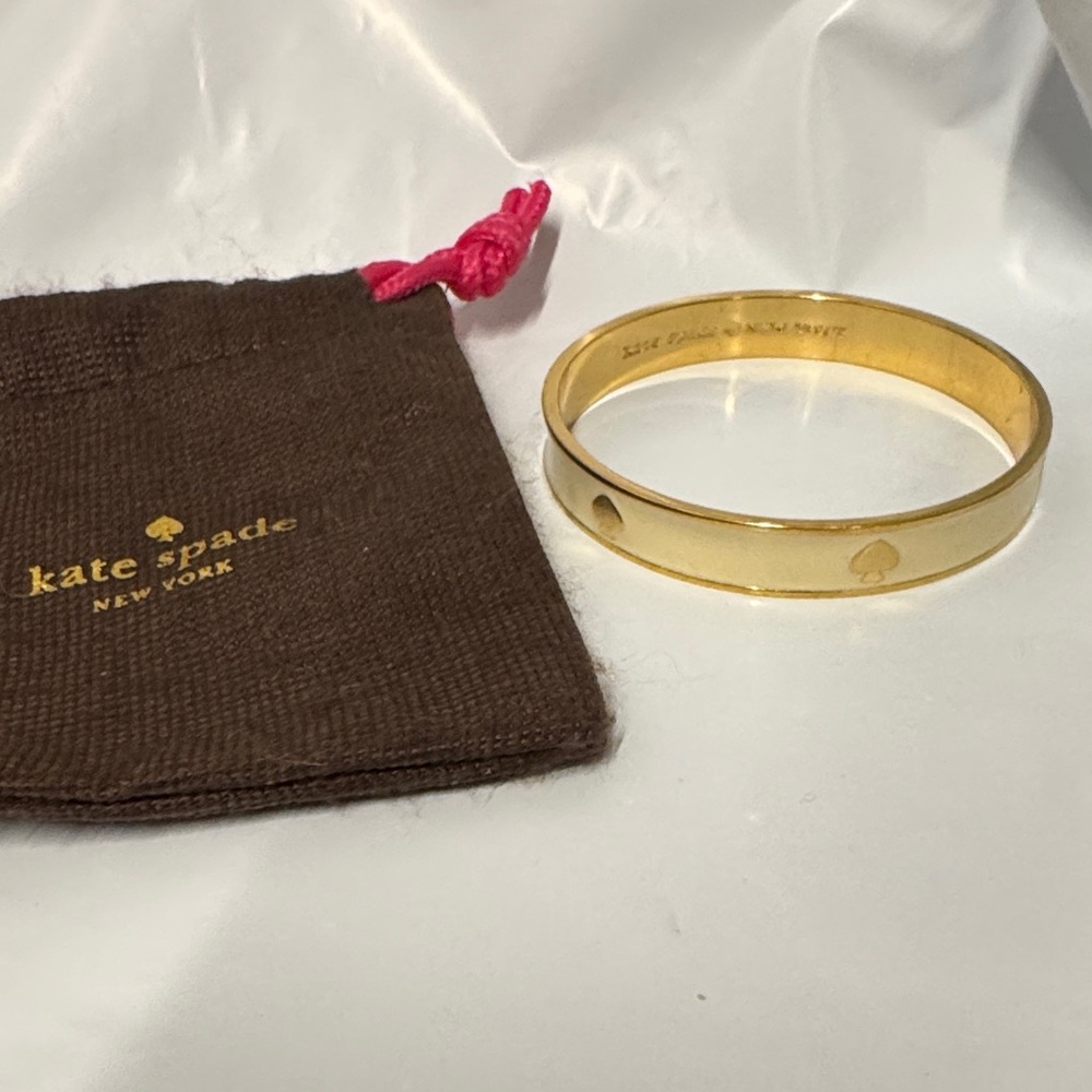 Kate Spade Gold/Beige Tone enamel Spade Bangle 2.75” diameter approx .35” height